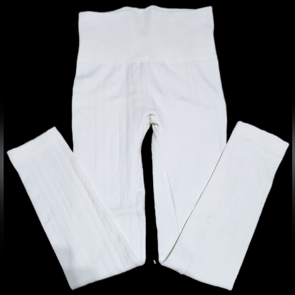 Women's Cream Leggings